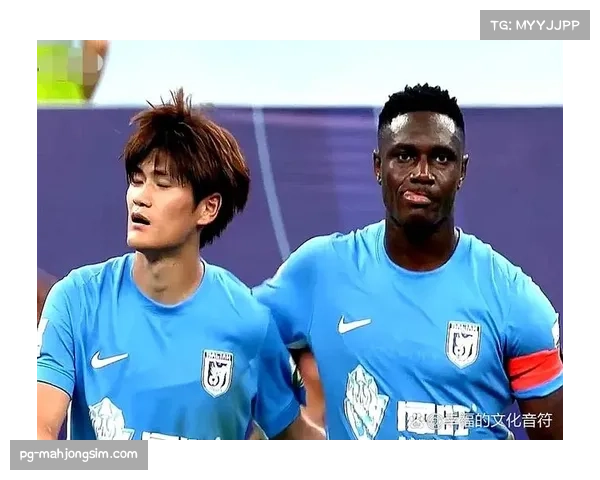 以上港金靴外援官宣加盟大连英博 刘祝润携手入队李国旭乐开花